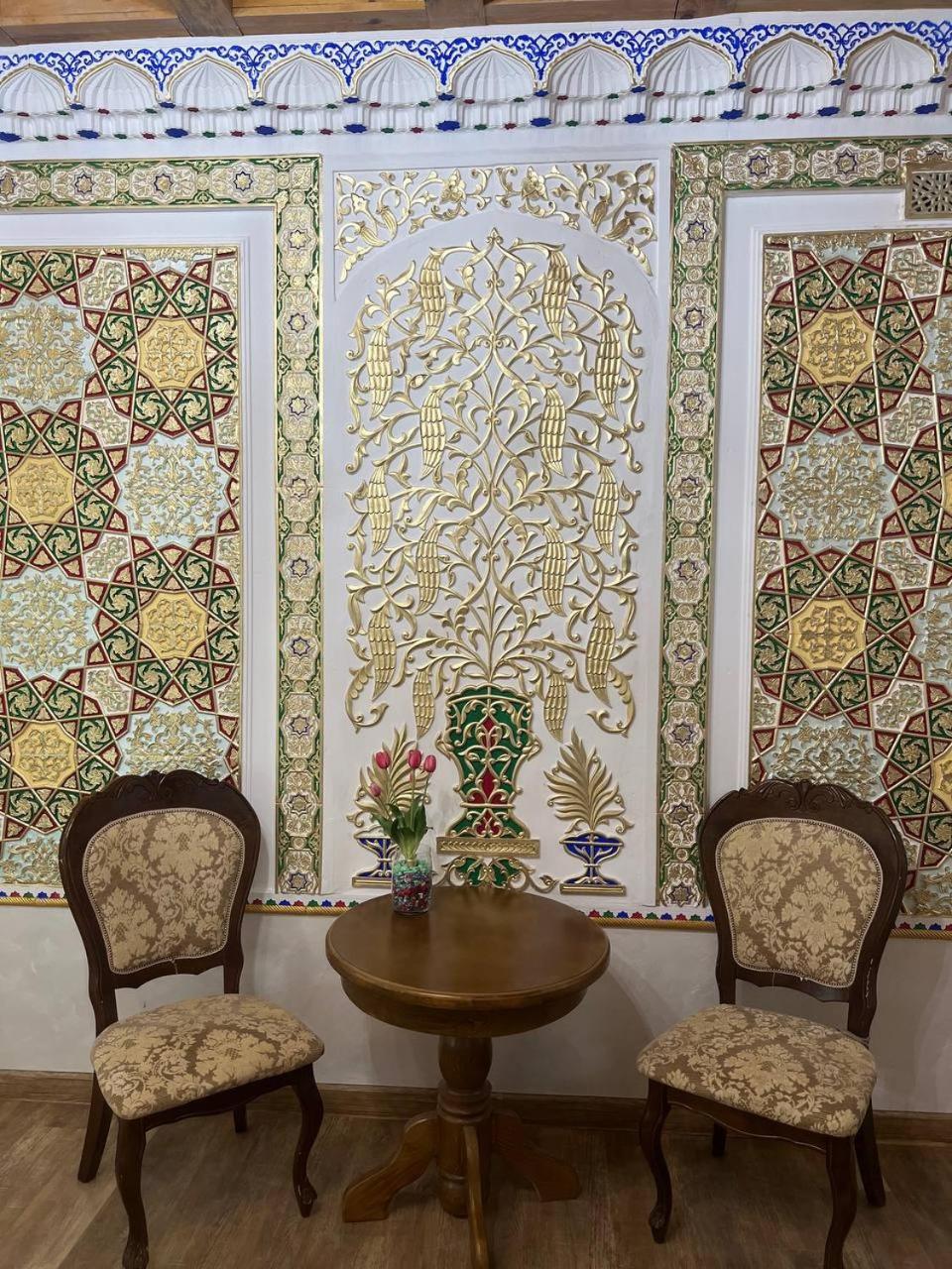 בוקורו Asia Central Boutique מראה חיצוני תמונה